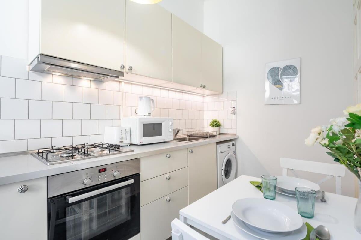 Lovely & Cozy Home With A C Βουδαπέστη Εξωτερικό φωτογραφία